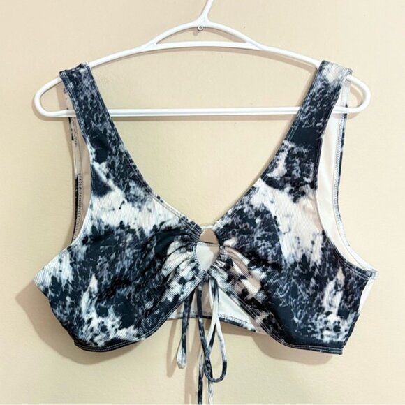 SHEIN Black & White Tye Die Ribbed Bikini Top w Drawstring Cut Out - Picture 2 of 15